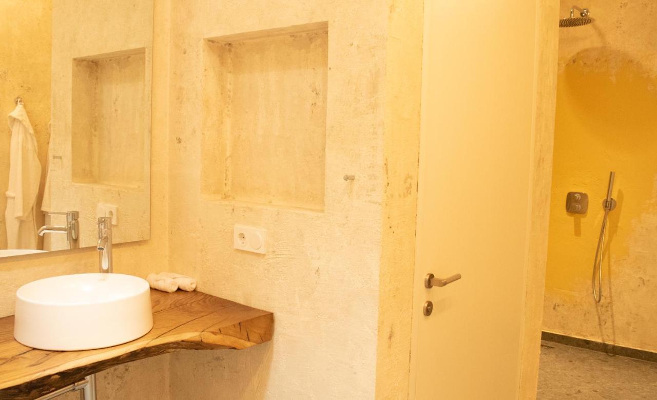 Concept14/16 Hotel Tbilisi Bagian luar foto